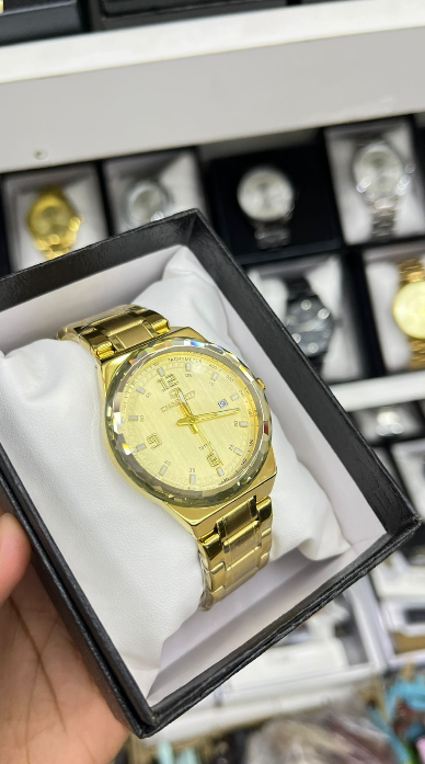 Chaxigo Century Gold Watch